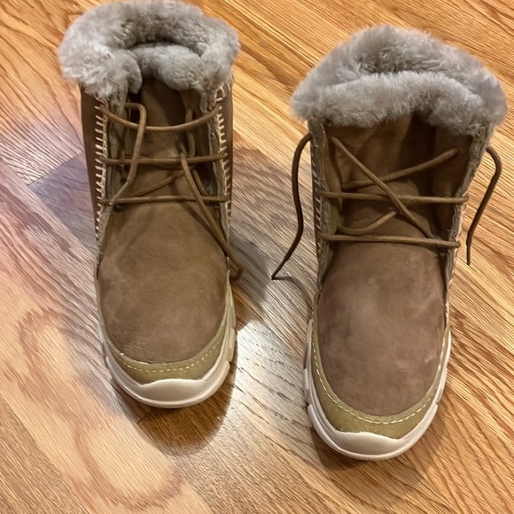 New Anthropologie × Laid-back London Emre 2.0 Ankle Boots size 6 or 10 - Picture 15 of 17